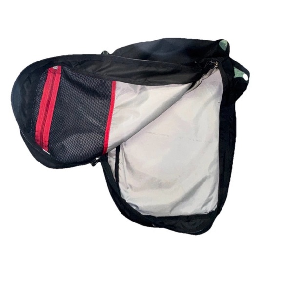 The North Face Black Backpack for Men - Picture 9 of 16